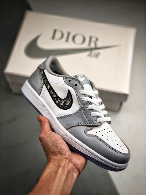 dior x nike schuhe|jordan 1 low x dior.